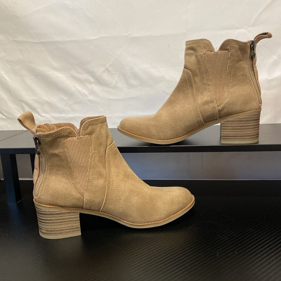 Blowfish‎ Malibu Beam Chelsea Boots Sz 8 Brown Suede Casual Block Heels - Picture 3 of 8